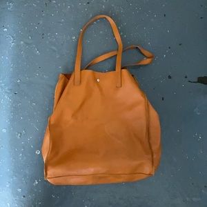 Italian LEATHER TOTE